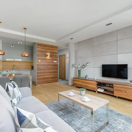 Apartment Park Mariacka Z Parkingiem By Renters