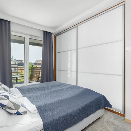 Apartment Park Mariacka Z Parkingiem By Renters *
