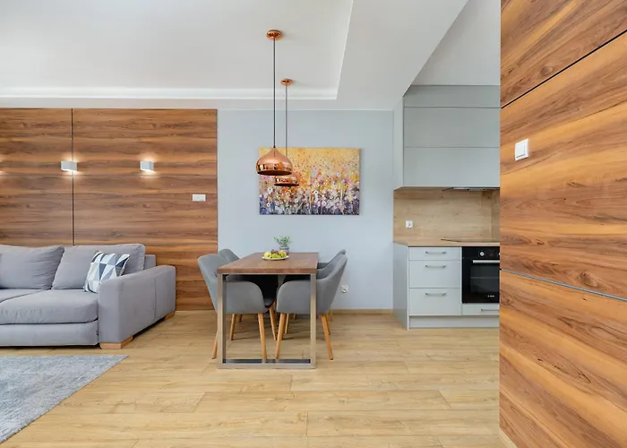 Park Mariacka Z Parkingiem By Renters Appartement *