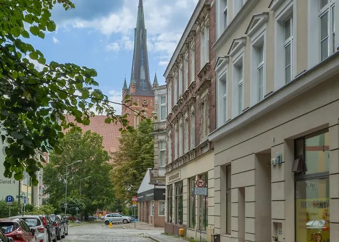 Park Mariacka Z Parkingiem By Renters Stettin