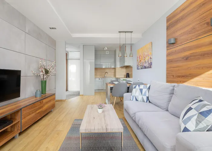 Park Mariacka Z Parkingiem By Renters *