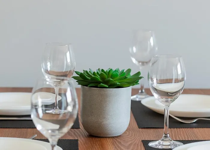 Park Mariacka Z Parkingiem By Renters