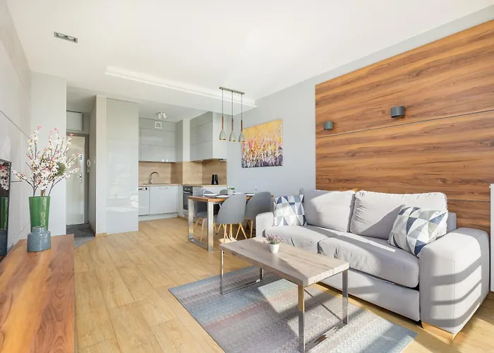 Park Mariacka Z Parkingiem By Renters